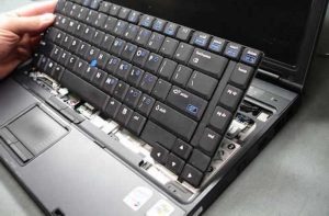 Dell laptop klavye tamiri tamiri / değişimi